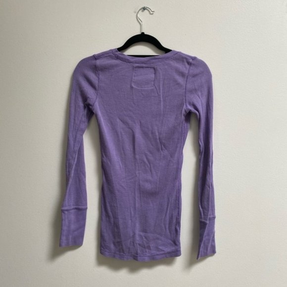 AEO Purple Graphic Tee - Picture 2 of 3